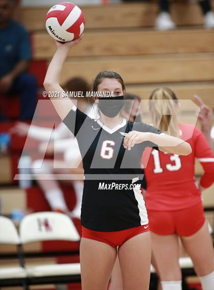 Thumbnail 3 in  Bishop Diego @ Harvard-Westlake photogallery.