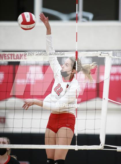 Thumbnail 3 in  Bishop Diego @ Harvard-Westlake photogallery.