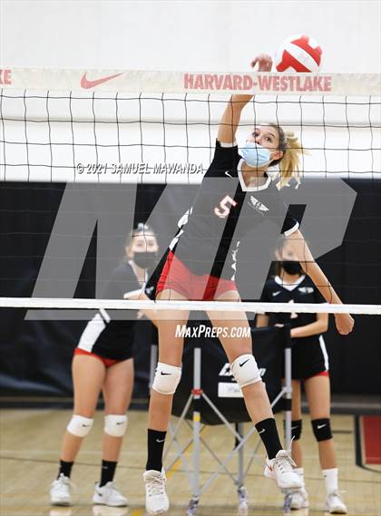 Thumbnail 3 in  Bishop Diego @ Harvard-Westlake photogallery.