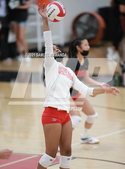 Thumbnail 1 in  Bishop Diego @ Harvard-Westlake photogallery.