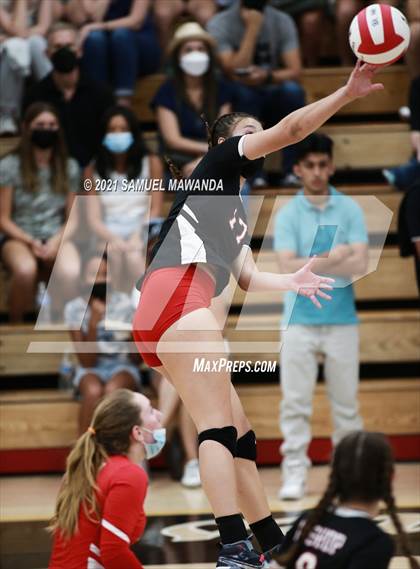 Thumbnail 3 in  Bishop Diego @ Harvard-Westlake photogallery.