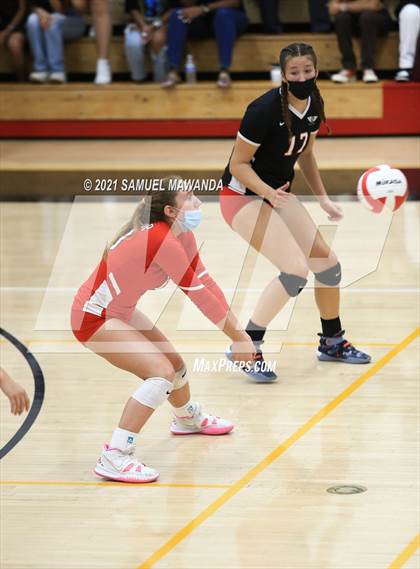 Thumbnail 3 in  Bishop Diego @ Harvard-Westlake photogallery.