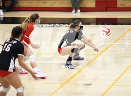Thumbnail 2 in  Bishop Diego @ Harvard-Westlake photogallery.