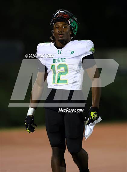 Thumbnail 2 in Narbonne vs. King/Drew photogallery.
