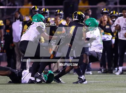Thumbnail 3 in Narbonne vs. King/Drew photogallery.