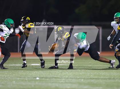 Thumbnail 1 in Narbonne vs. King/Drew photogallery.