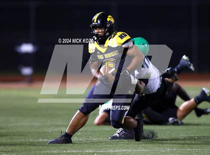 Thumbnail 2 in Narbonne vs. King/Drew photogallery.