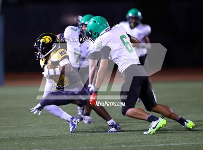 Thumbnail 2 in Narbonne vs. King/Drew photogallery.