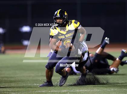 Thumbnail 3 in Narbonne vs. King/Drew photogallery.