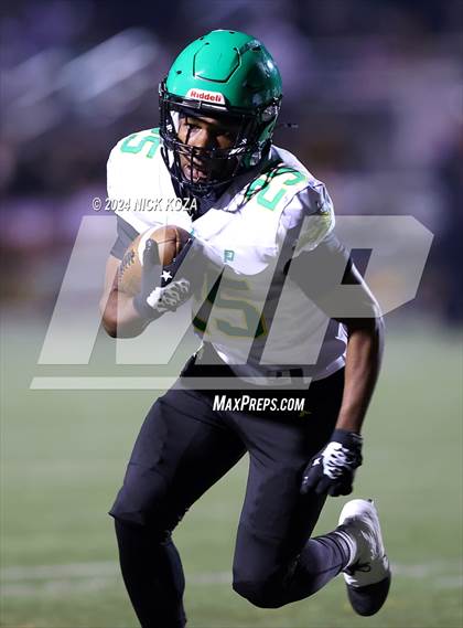 Thumbnail 2 in Narbonne vs. King/Drew photogallery.