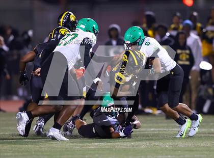 Thumbnail 3 in Narbonne vs. King/Drew photogallery.