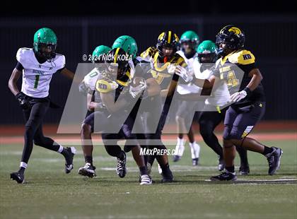 Thumbnail 1 in Narbonne vs. King/Drew photogallery.