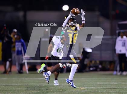Thumbnail 3 in Narbonne vs. King/Drew photogallery.