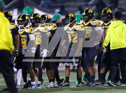 Thumbnail 1 in Narbonne vs. King/Drew photogallery.