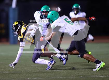 Thumbnail 1 in Narbonne vs. King/Drew photogallery.