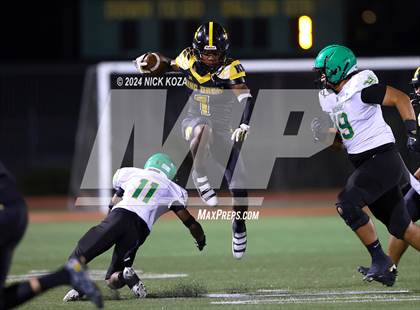 Thumbnail 3 in Narbonne vs. King/Drew photogallery.