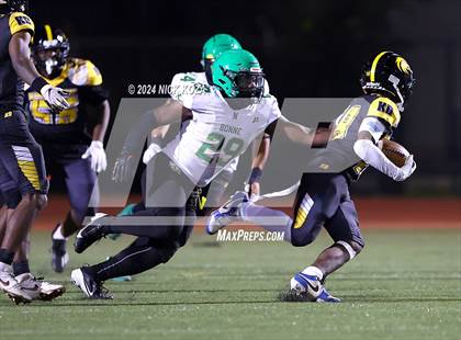 Thumbnail 2 in Narbonne vs. King/Drew photogallery.