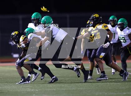 Thumbnail 2 in Narbonne vs. King/Drew photogallery.