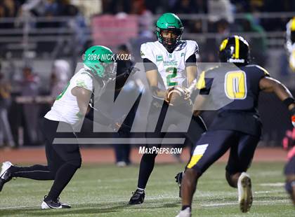 Thumbnail 3 in Narbonne vs. King/Drew photogallery.