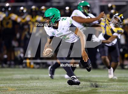 Thumbnail 3 in Narbonne vs. King/Drew photogallery.