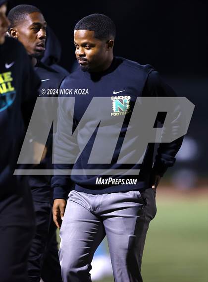 Thumbnail 2 in Narbonne vs. King/Drew photogallery.