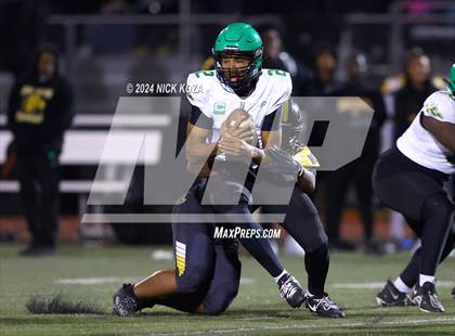 Thumbnail 2 in Narbonne vs. King/Drew photogallery.