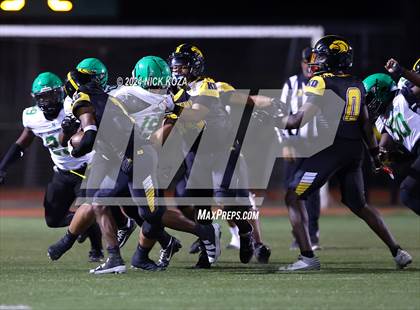 Thumbnail 2 in Narbonne vs. King/Drew photogallery.