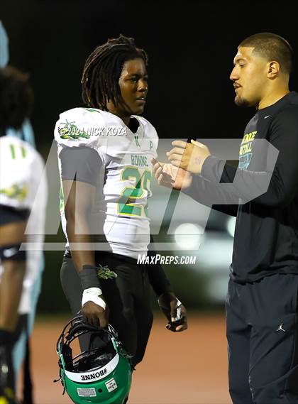 Thumbnail 2 in Narbonne vs. King/Drew photogallery.