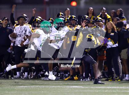 Thumbnail 2 in Narbonne vs. King/Drew photogallery.