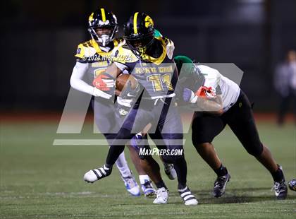 Thumbnail 2 in Narbonne vs. King/Drew photogallery.