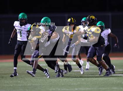 Thumbnail 2 in Narbonne vs. King/Drew photogallery.