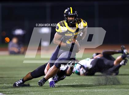 Thumbnail 2 in Narbonne vs. King/Drew photogallery.