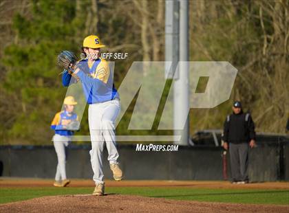 Thumbnail 1 in Oscar Smith @ Hickory photogallery.