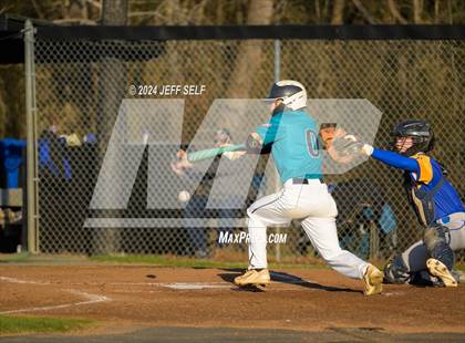 Thumbnail 1 in Oscar Smith @ Hickory photogallery.