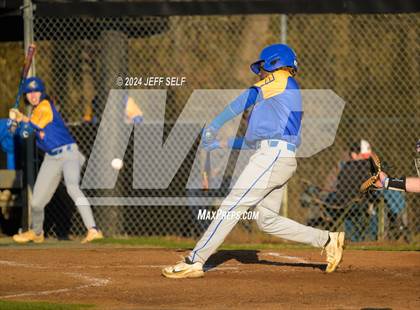 Thumbnail 2 in Oscar Smith @ Hickory photogallery.