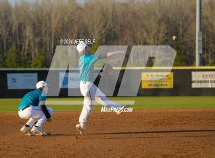 Thumbnail 1 in Oscar Smith @ Hickory photogallery.
