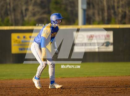 Thumbnail 2 in Oscar Smith @ Hickory photogallery.