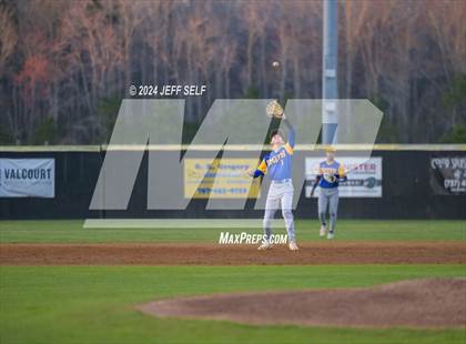 Thumbnail 3 in Oscar Smith @ Hickory photogallery.