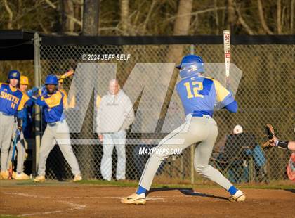 Thumbnail 3 in Oscar Smith @ Hickory photogallery.