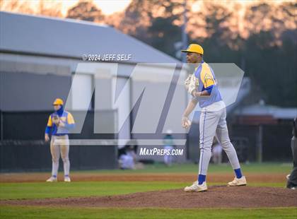 Thumbnail 3 in Oscar Smith @ Hickory photogallery.