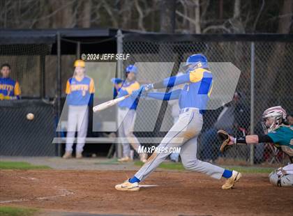 Thumbnail 2 in Oscar Smith @ Hickory photogallery.