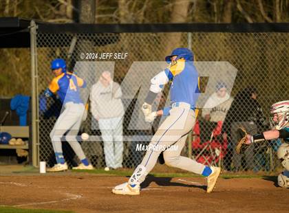 Thumbnail 1 in Oscar Smith @ Hickory photogallery.