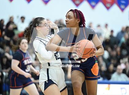 Thumbnail 1 in Archbishop Hoban vs. Ellet (OHSAA D1 District Semifinal) photogallery.