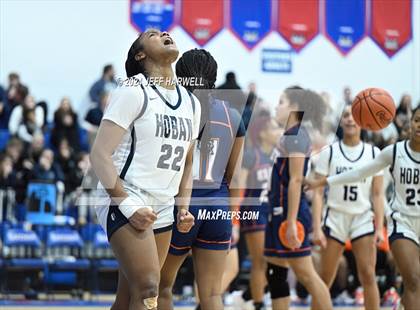 Thumbnail 2 in Archbishop Hoban vs. Ellet (OHSAA D1 District Semifinal) photogallery.