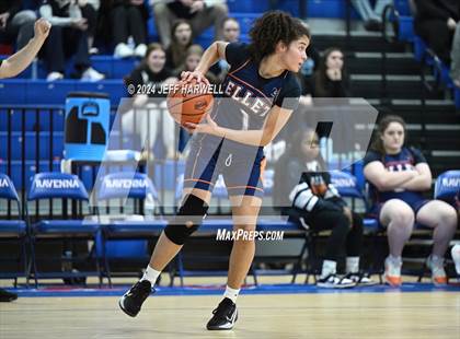 Thumbnail 1 in Archbishop Hoban vs. Ellet (OHSAA D1 District Semifinal) photogallery.