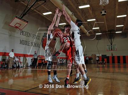 Thumbnail 2 in Veritas Christian Academy vs. Pigeon Forge (King of the Smokies) photogallery.