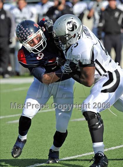 Thumbnail 1 in Ryan vs. Guyer (Texas 4A Region I D1 Final) photogallery.