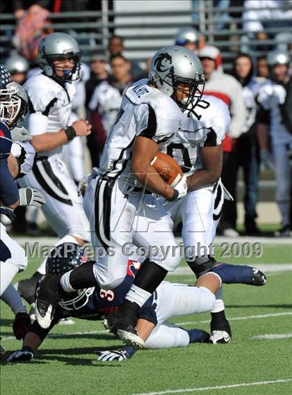 Thumbnail 3 in Ryan vs. Guyer (Texas 4A Region I D1 Final) photogallery.