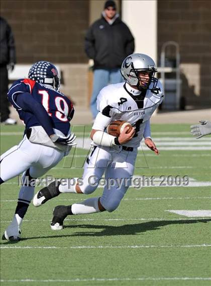 Thumbnail 1 in Ryan vs. Guyer (Texas 4A Region I D1 Final) photogallery.