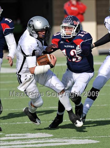Thumbnail 3 in Ryan vs. Guyer (Texas 4A Region I D1 Final) photogallery.